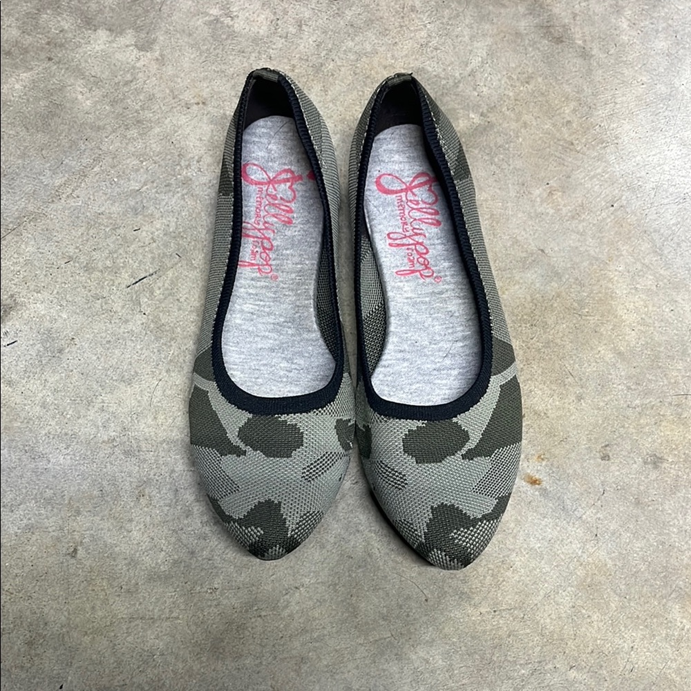 Jellypop Camouflage Ballet Flats size 9.5 NWOT